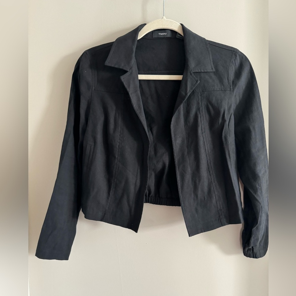 Theory Shrunken Jean Jacket in Linen Blend